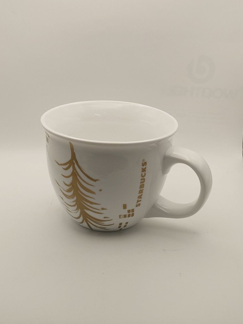 Starbucks Christmas Holiday Mug 2014 14oz White Gold Tree Design Coffee Cup